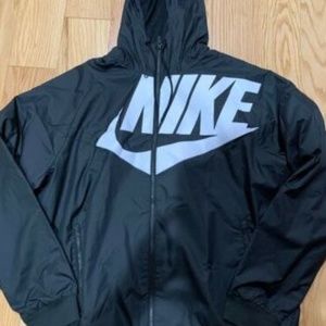 LOOKING FOR Nike GX1 Windrunner